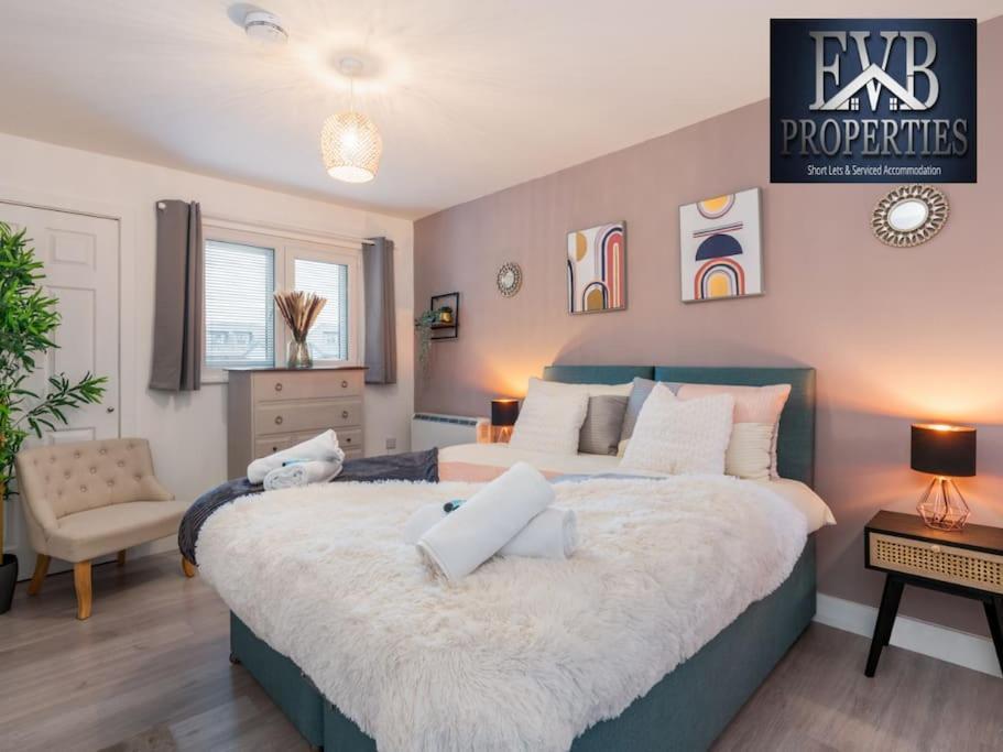 Charming Cosy Getaway Ideal For Leisure & Business Southampton Bagian luar foto